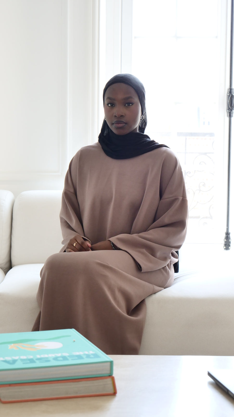 Abaya Fluffly Taupe