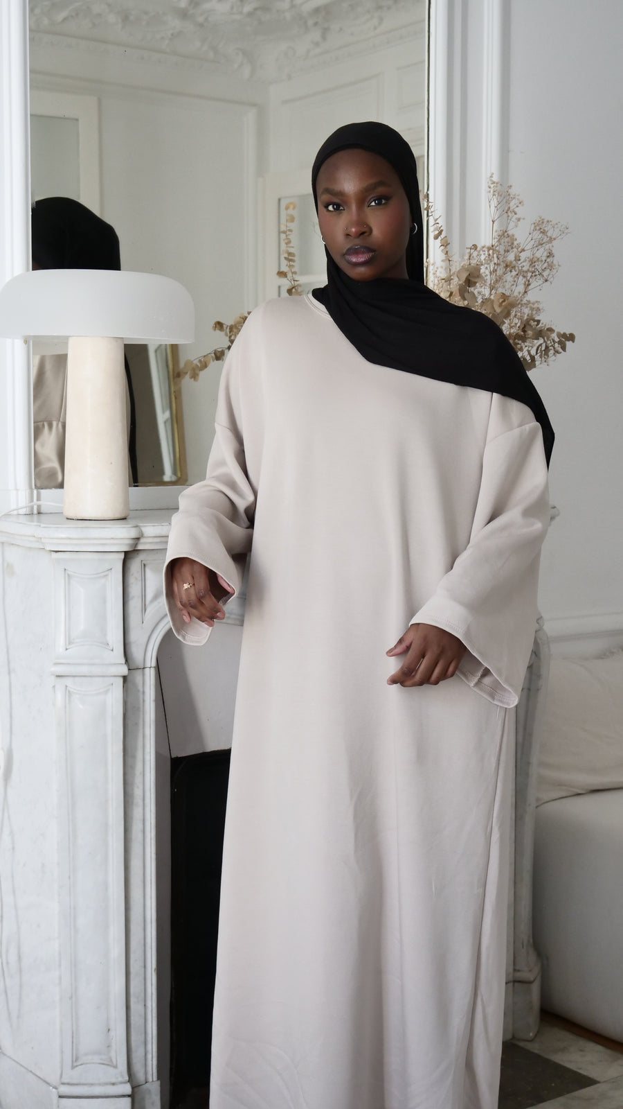 Abaya Fluffly Beige