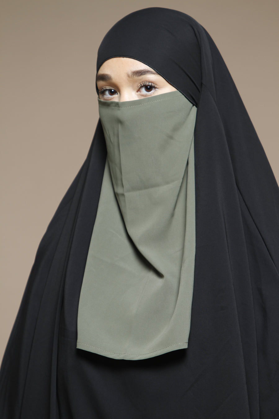 niqab olive